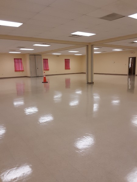 Before & After Floor Stripping & Waxing in Cayce, SC (3)