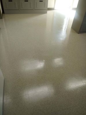 Floor Stripping and Waxing in Lexington, SC (3)