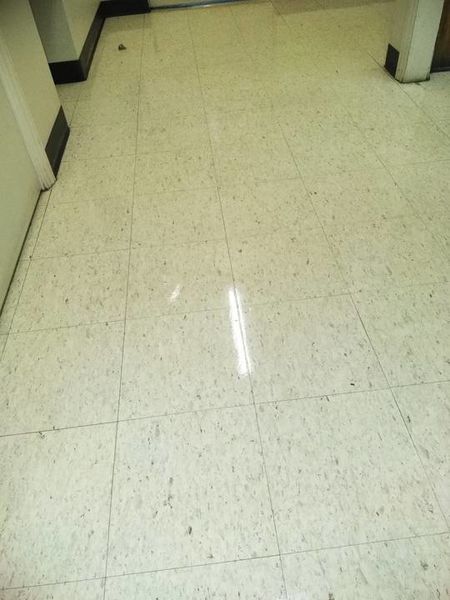 Floor Stripping and Waxing at Hampton Inn in West Columbia, SC (1)
